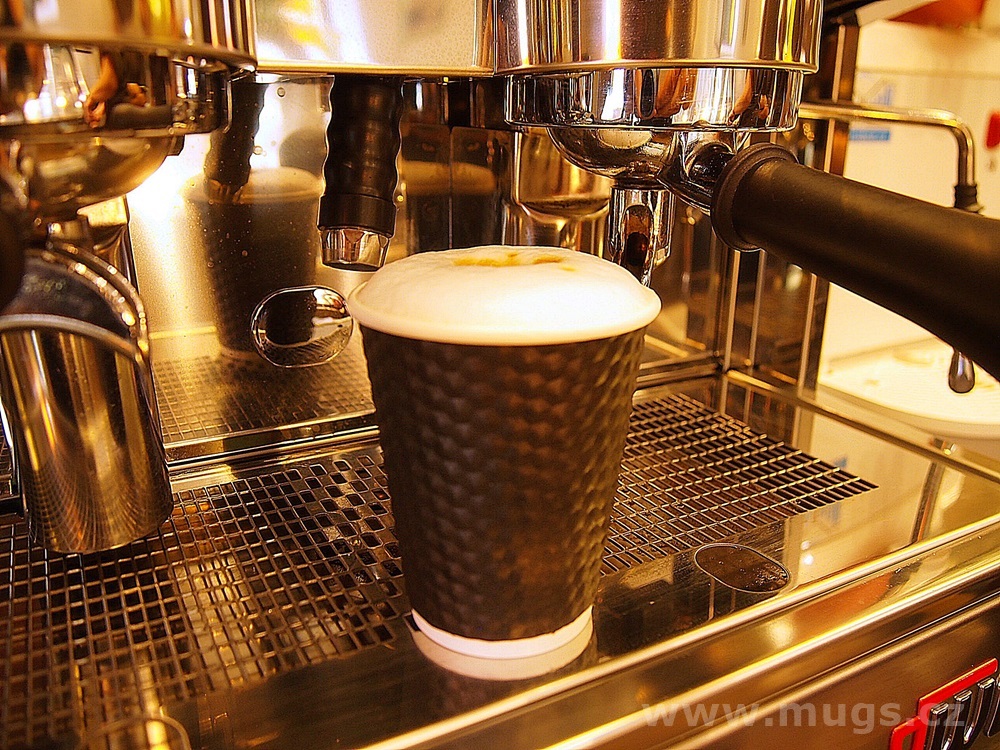 Víčko na kelímek BLACK 300-400 ml BEZ NÁÚSTKU (100 ks/bal - 1000 ks/karton)