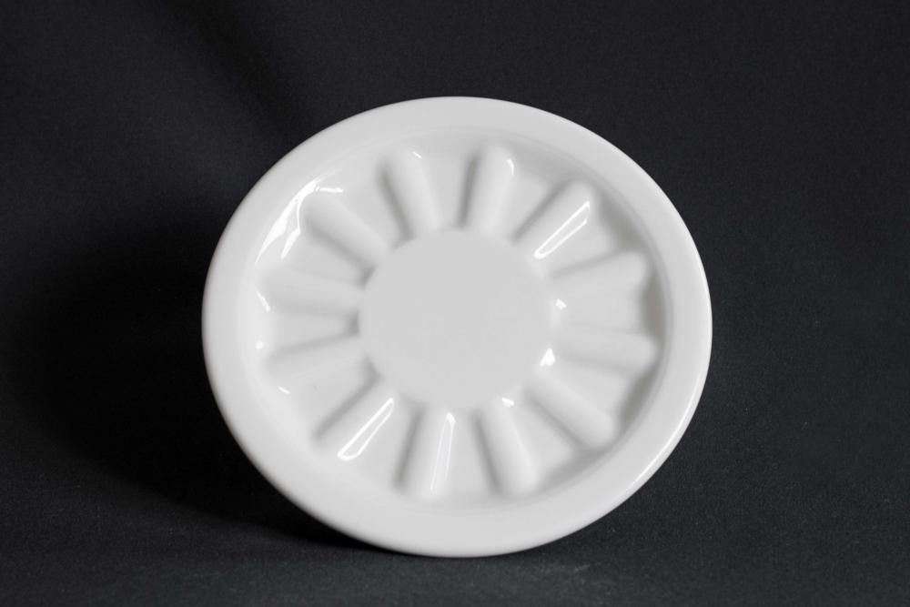 Porcelánový pivní podtácek SLUNCE Ø 12 cm