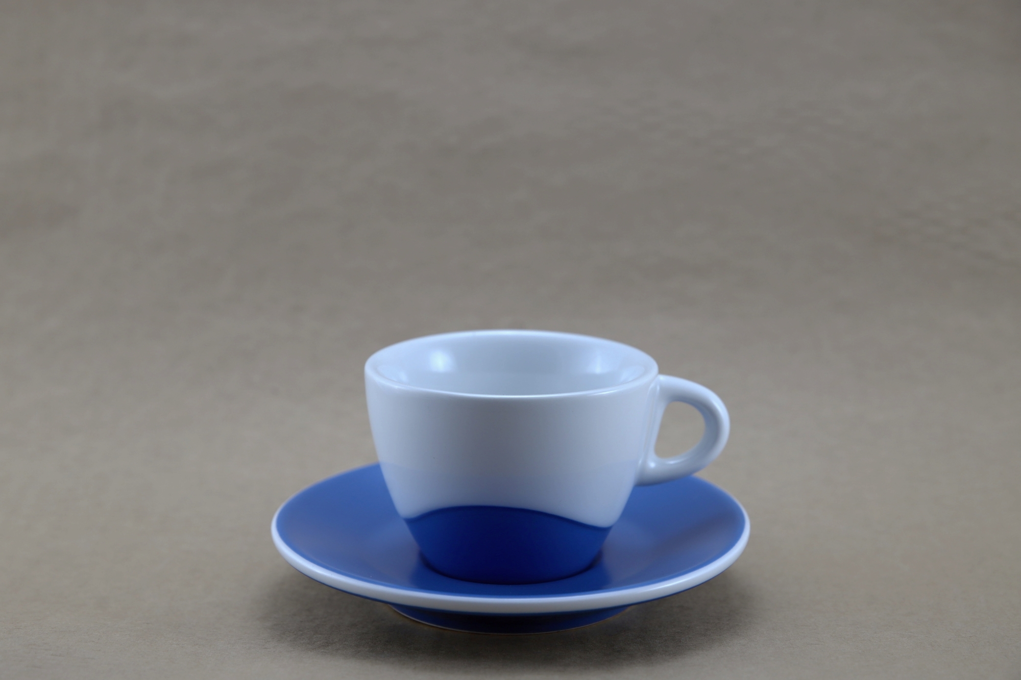 VIOLA WAVE AZURO MATTE cappuccino 180 ml (VÝPRODEJ)