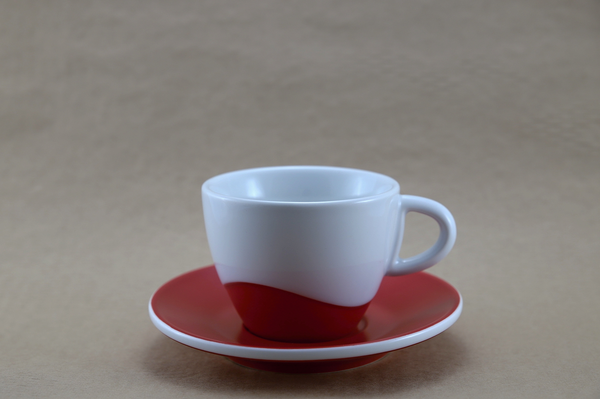 VIOLA WAVE ROSSO MATTE Latte 300 ml (VÝPRODEJ)